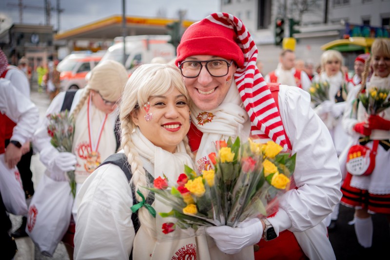 Loestige-Paulaner_Rosenmontagszug_2024_Sabrina_Backofen_036