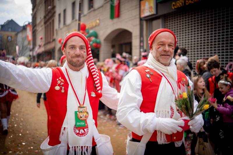 Loestige-Paulaner_Rosenmontagszug_2024_Sabrina_Backofen_059